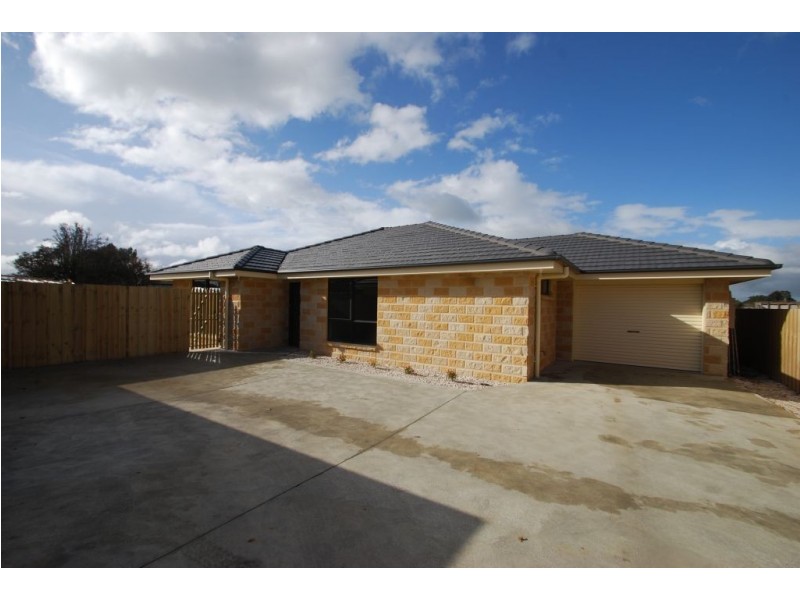 2/11 Anstey Street, Longford TAS 7301