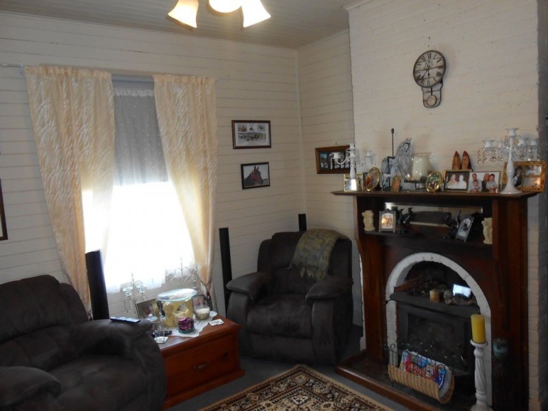 59 Main Street, Cressy TAS 7302