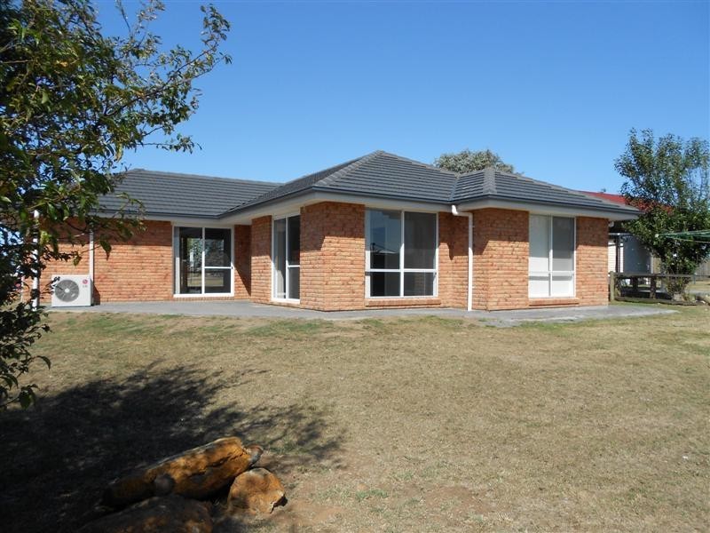 18 Mason Street, Campbell Town TAS 7210