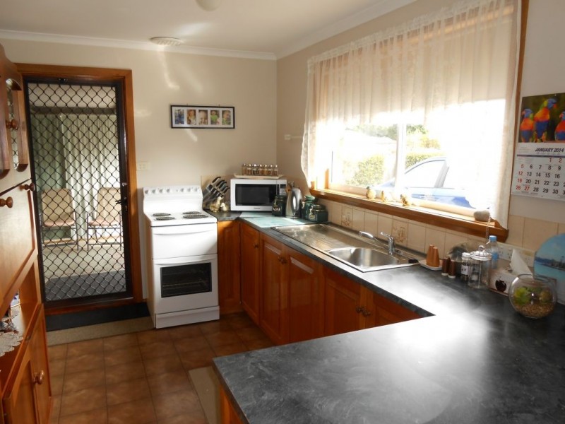 2/20 Laycock Street, Longford TAS 7301