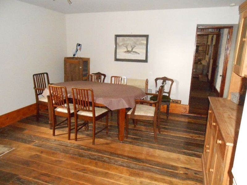 32 Bond Street, Ross TAS 7209