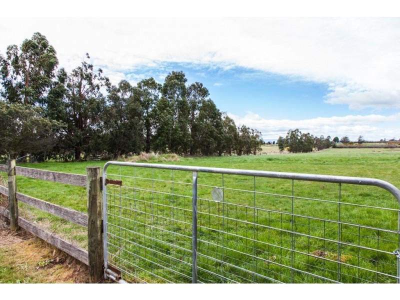 6 Cotton Street, Longford TAS 7301