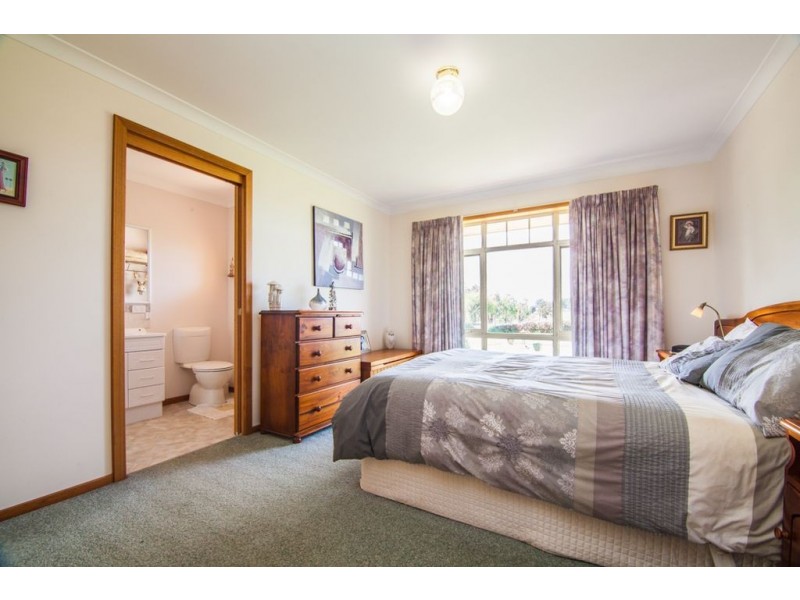 6 Cotton Street, Longford TAS 7301