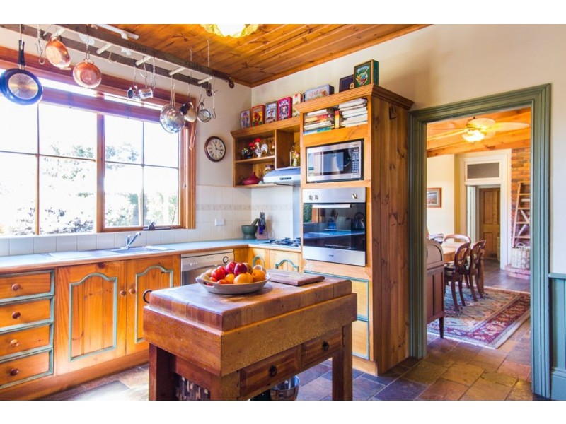 15 Pakenham Street, Longford TAS 7301