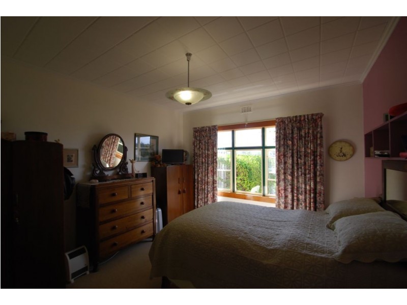 18 High Street, Ross TAS 7209