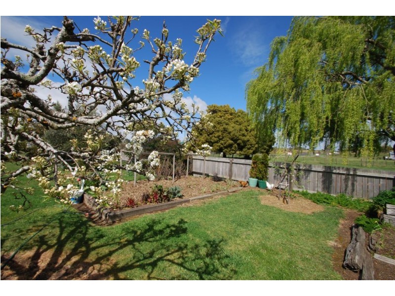 18 High Street, Ross TAS 7209