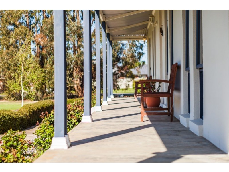 31-35 Pultney Street, Longford TAS 7301
