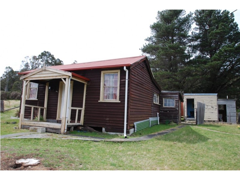 10 Lee Street, Rossarden TAS 7213