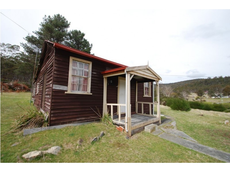 10 Lee Street, Rossarden TAS 7213