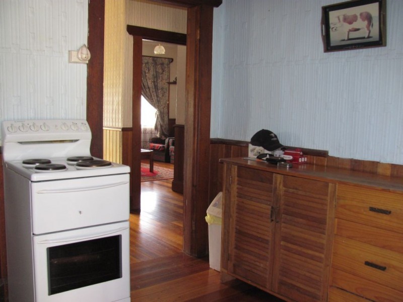 19 Charles Street, Cressy TAS 7302