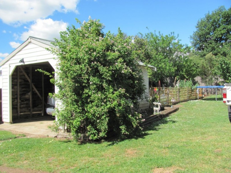 19 Charles Street, Cressy TAS 7302