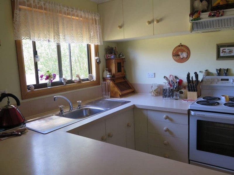 5 Bond Street, Ross TAS 7209