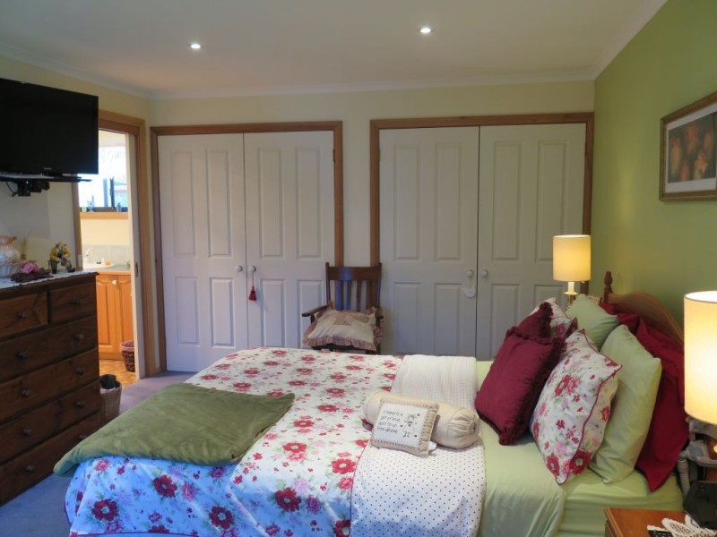 5 Bond Street, Ross TAS 7209