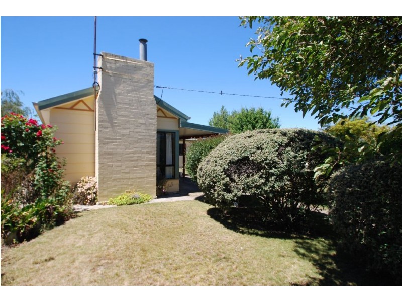 5 Bond Street, Ross TAS 7209