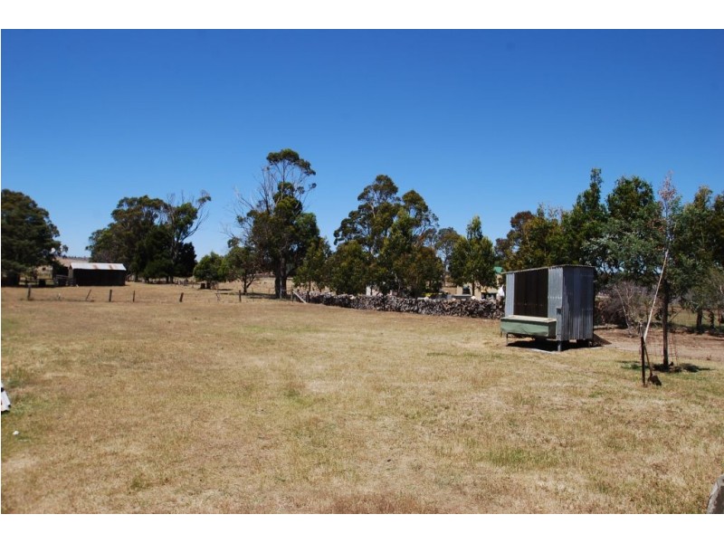 5 Bond Street, Ross TAS 7209