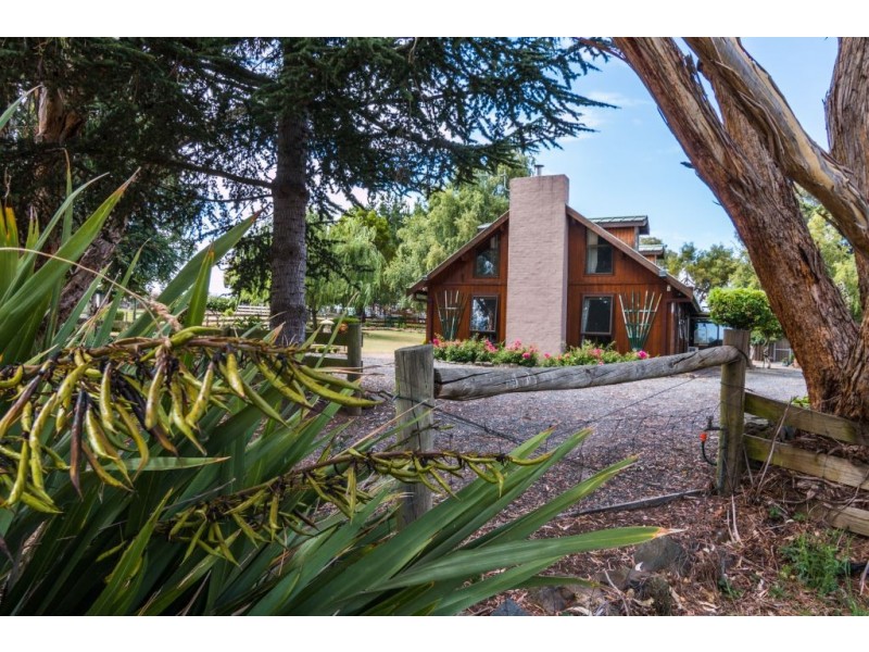 15962 Midlands Highway, Perth TAS 7300