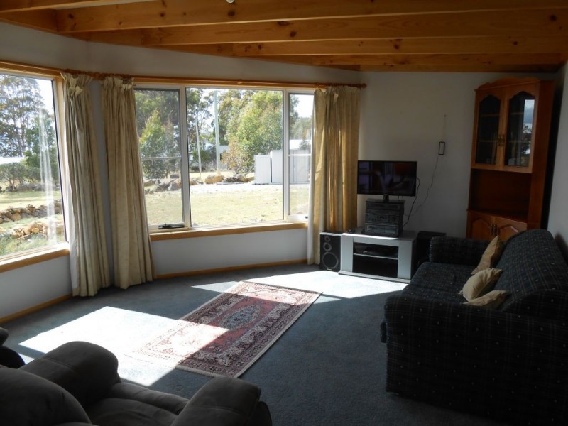 37 Dolerite Crescent, Flintstone TAS 7030