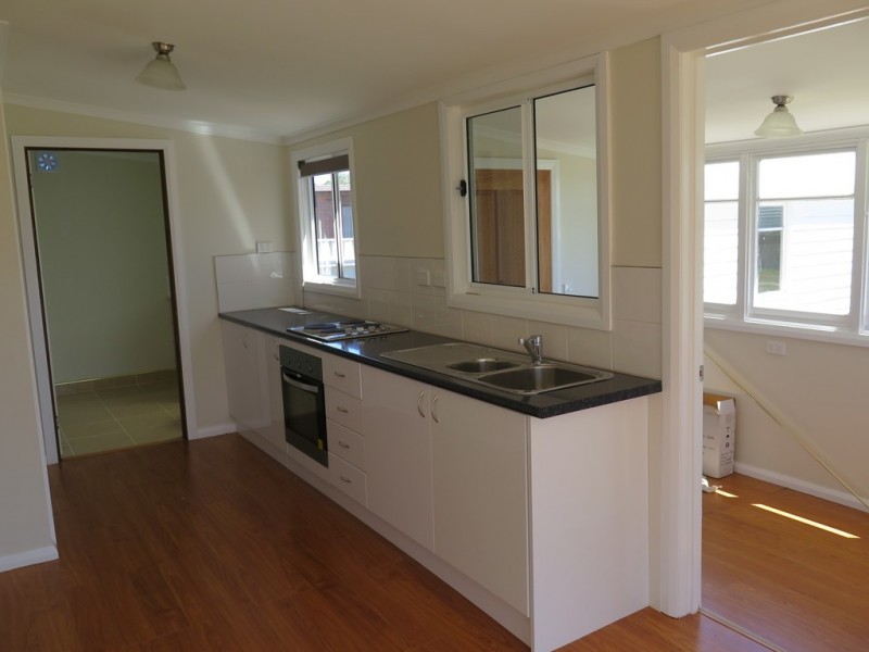 18 Charles Street, Cressy TAS 7302