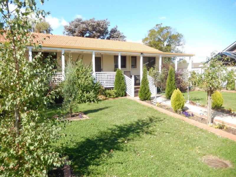 48 Pakenham Street, Longford TAS 7301