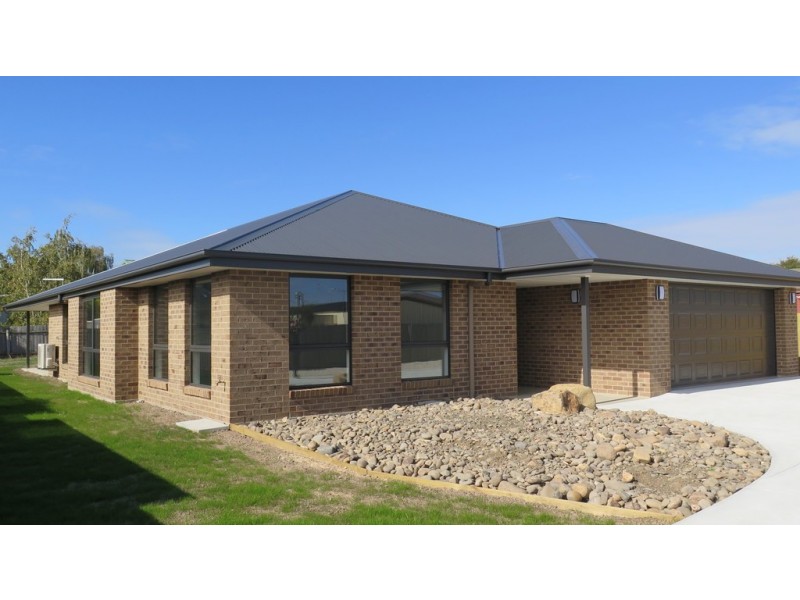 12 Country Field Court, Longford TAS 7301