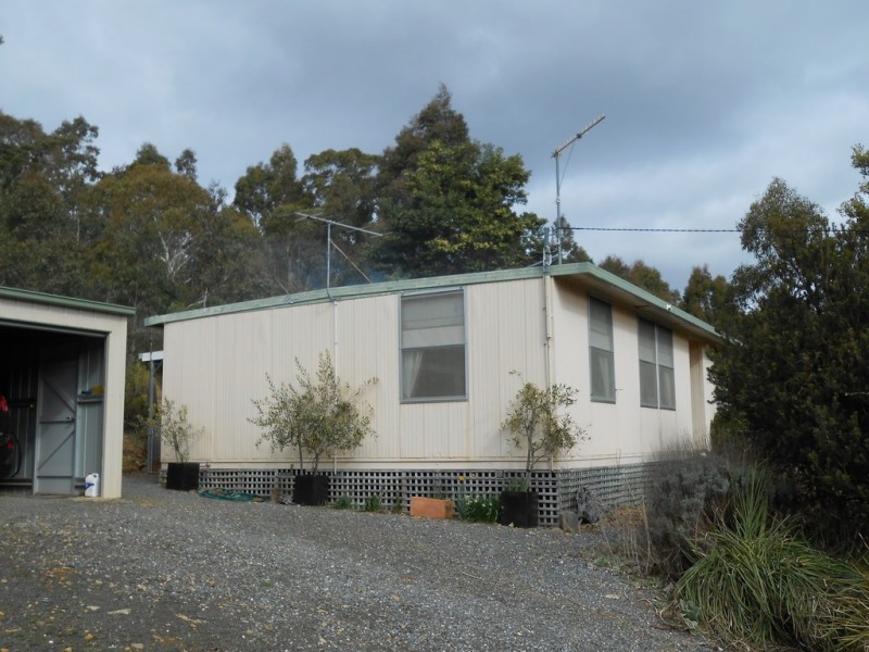 14 Brewis Place, Lake Leake TAS 7210