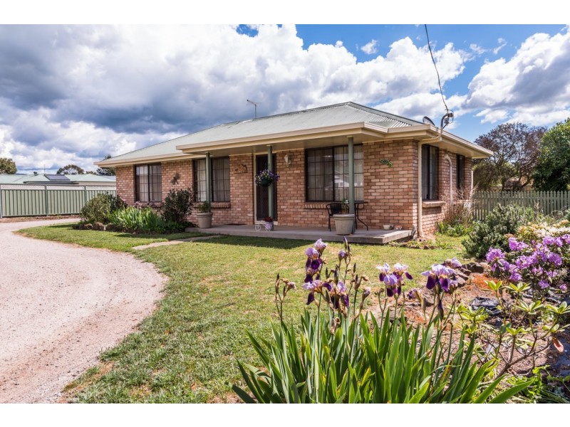 2A Pensioners Row, Westbury TAS 7303