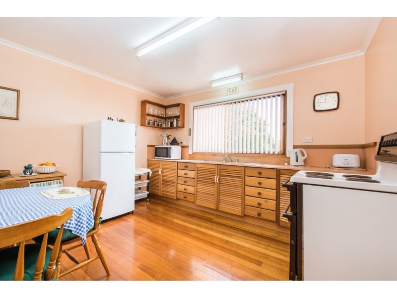 166 Bridge Street, Campbell Town TAS 7210