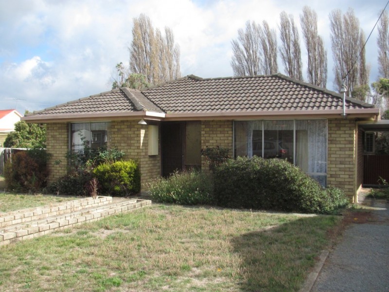16 Bedford Street, Campbell Town TAS 7210