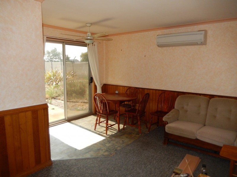 16 Bedford Street, Campbell Town TAS 7210