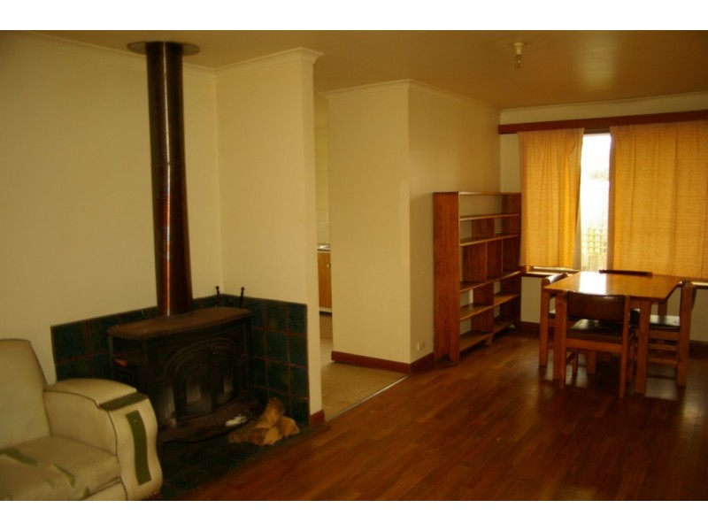 7 Clarence Street, Perth TAS 7300