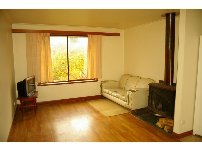 7 Clarence Street, Perth TAS 7300