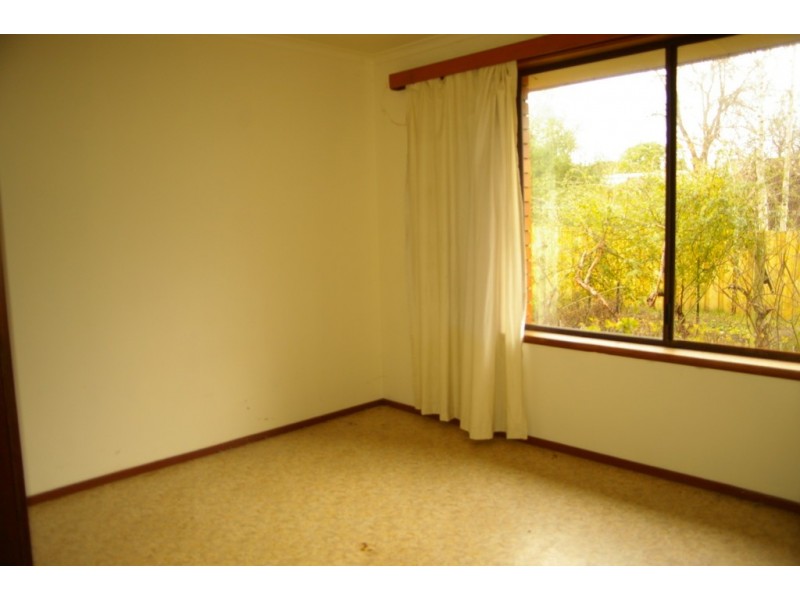 7 Clarence Street, Perth TAS 7300