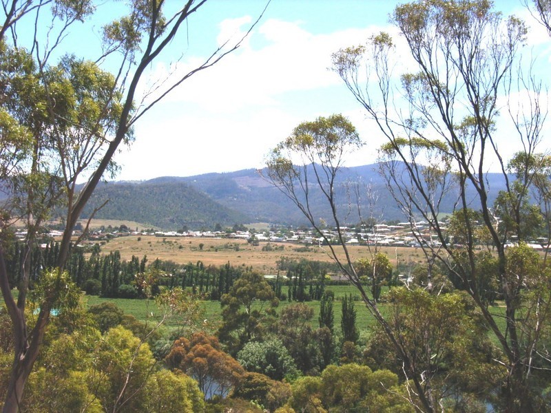 New Norfolk TAS 7140