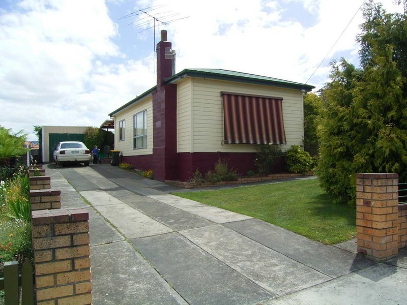 18 Seventh Avenue, New Norfolk TAS 7140