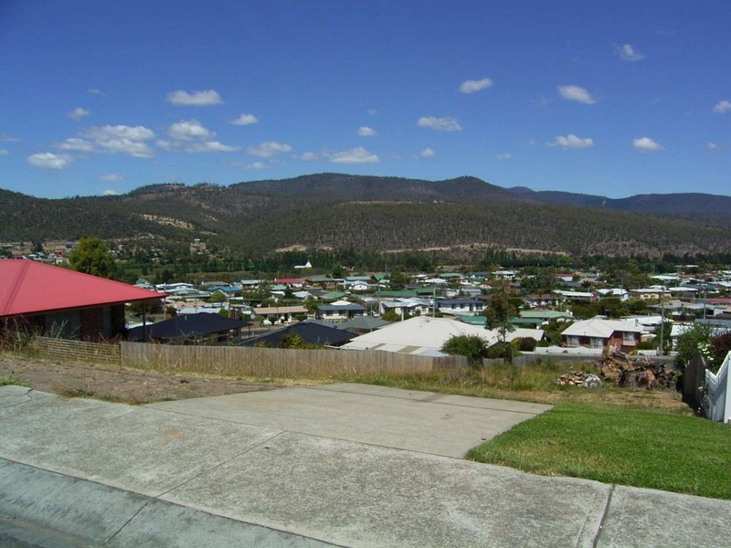17 Carter Court, New Norfolk TAS 7140