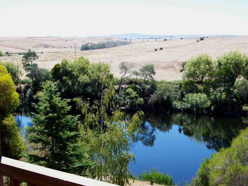 Meadowbank TAS 7140