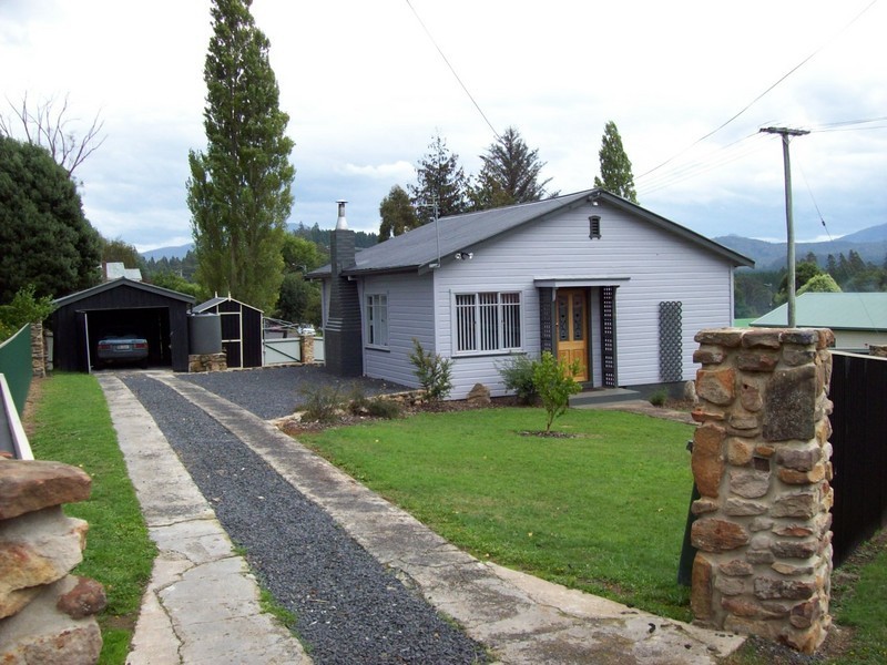 8 South Crescent, Maydena TAS 7140