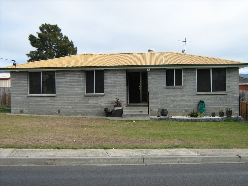 258 Back River Road, New Norfolk TAS 7140