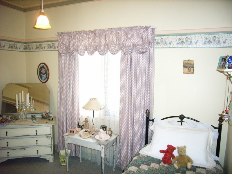 New Norfolk TAS 7140