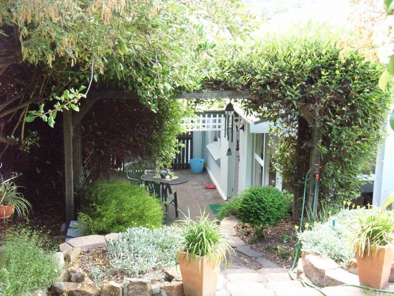 New Norfolk TAS 7140