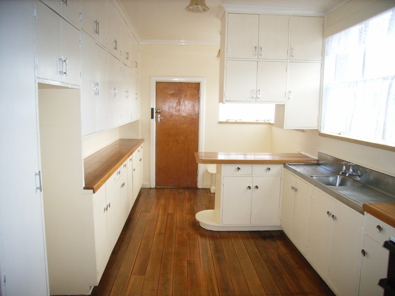 New Norfolk TAS 7140
