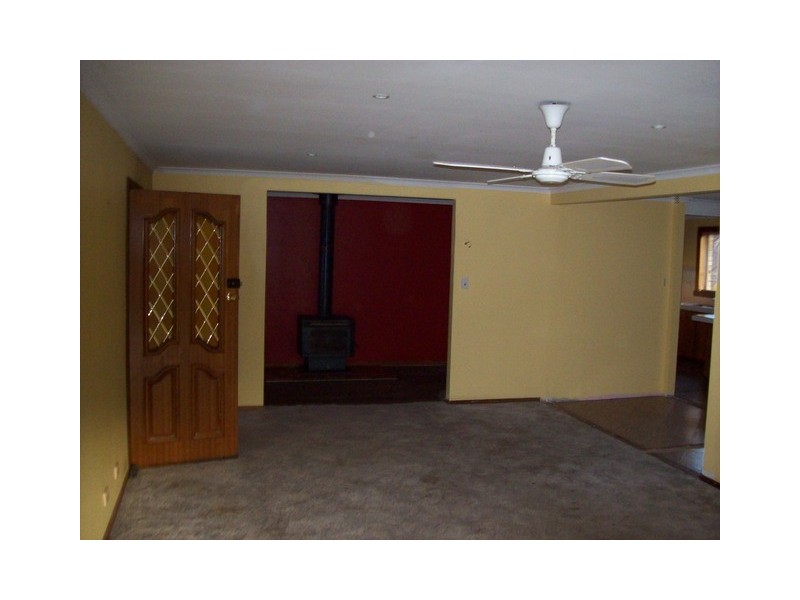 17 Sixth Avenue, New Norfolk TAS 7140