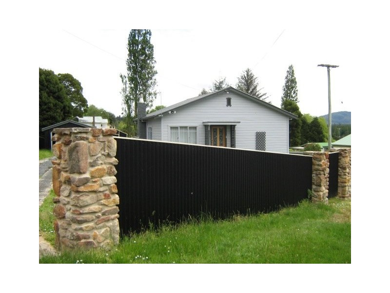 8 South Crescent, Maydena TAS 7140