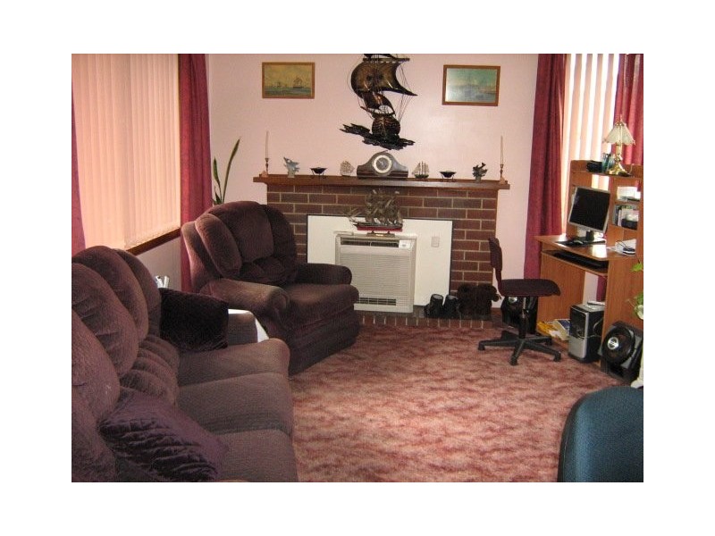 9 Phillips Avenue, New Norfolk TAS 7140