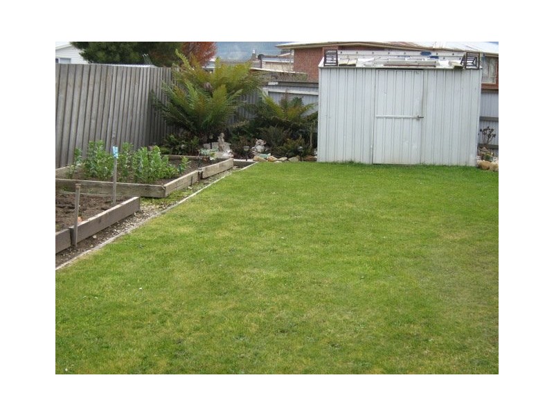 9 Phillips Avenue, New Norfolk TAS 7140