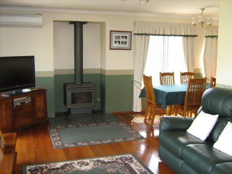 New Norfolk TAS 7140