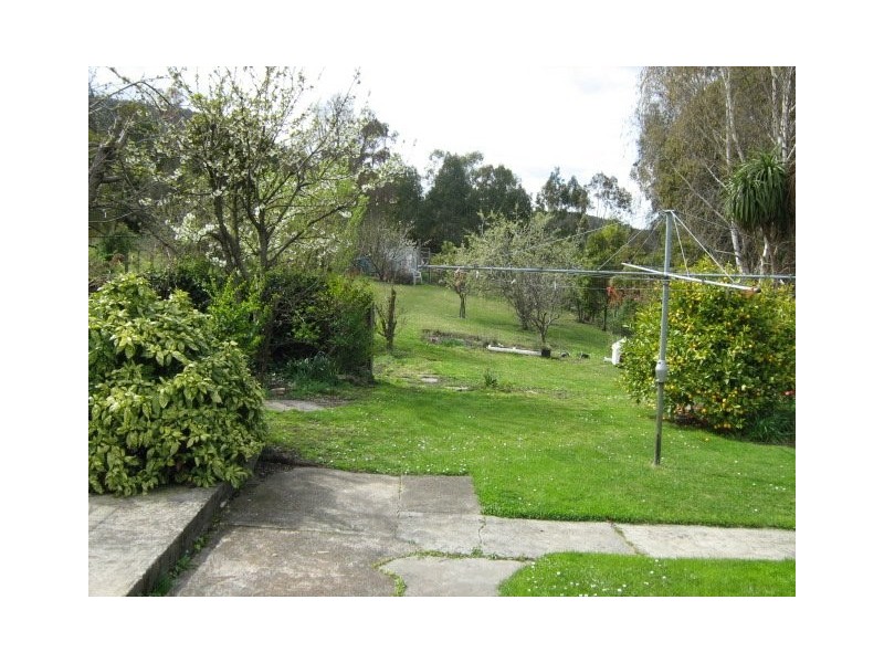 15 Seventh Avenue, New Norfolk TAS 7140