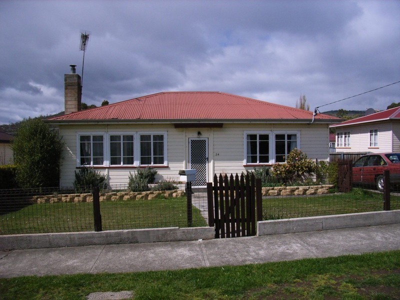 24 Andrews Street, New Norfolk TAS 7140