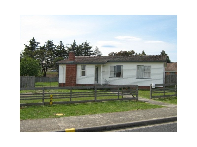 10 Link Road, New Norfolk TAS 7140