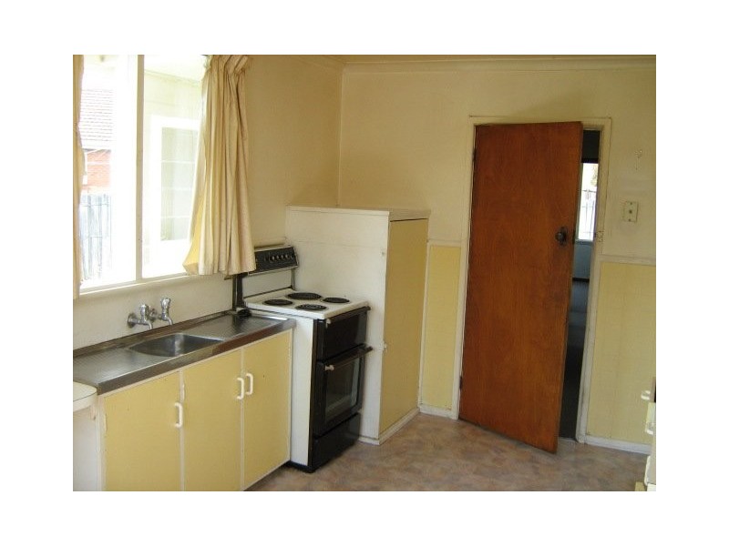 10 Link Road, New Norfolk TAS 7140